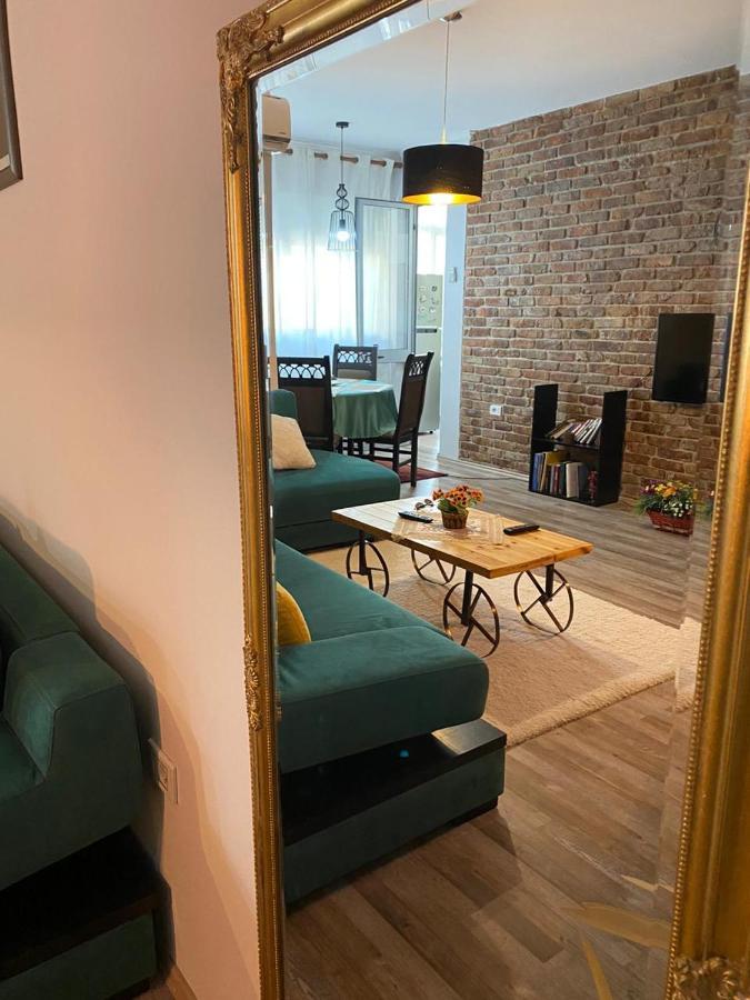 Ultra Apartments 'New Baazar' Тирана Экстерьер фото
