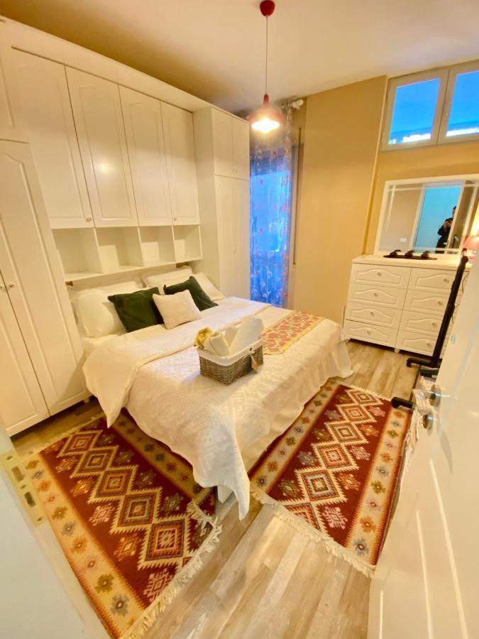 Ultra Apartments 'New Baazar' Тирана Экстерьер фото